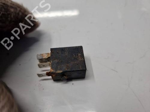 Electronic sensor AUDI Q3 (8UB, 8UG) 2.0 TDI | BP32573512M84 - Image 6