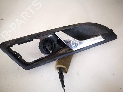 front-right-interior-door-handle-skoda-octavia-ii-1z3-2004-2005-2006-2007-2008-2009-2010-2011-2012-2013-34960301 main image