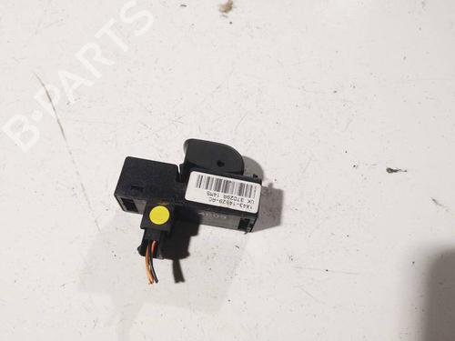 Switch JAGUAR X-TYPE I (X400) 2.2 D | BP32572249I30