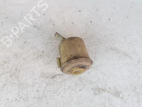 Used Power steering reservoir Power steering reservoir 35582352 35582352
