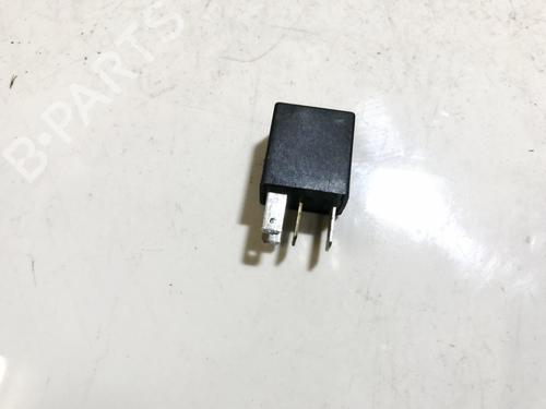 Used Electronic sensor Electronic sensor OPEL ASTRA G Hatchback (T98) 1.4 16V (F08, F48) (90 hp) 33520794 33520794