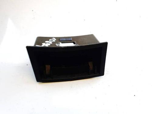ashtray-kia-ceed-hatchback-ed-2006-2007-2008-2009-2010-2011-2012-34945905 main image