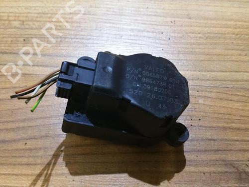 Used Electronic module Electronic module SAAB 9-3 (YS3F, E79, D79, D75) 2.0 t (175 hp) 33522111 33522111