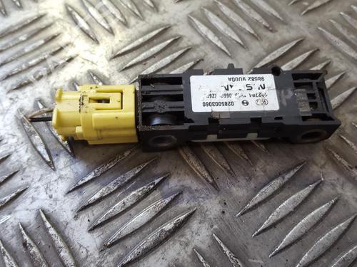 electronic-module-nissan-note-e11-ne11-2005-2006-2007-2008-2009-2010-2011-2012-2013-33495423 main image