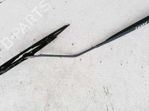 Used Front windshield wiper arm Front windshield wiper arm 33079897 33079897
