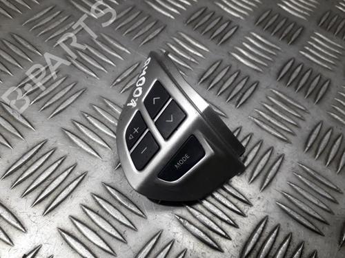 Used Steering wheel controls Steering wheel controls 35695726 35695726