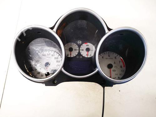 Used Instrument cluster Instrument cluster 35586666 35586666