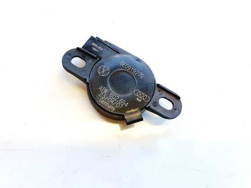 Used Speaker AUDI TT Roadster (8J9) 2.0 TFSI (200 hp) 32570596