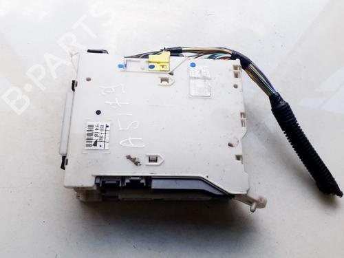 Fuse box LEXUS IS II (_E2_) 220d (ALE20) | BP33099698E1 - Image 2