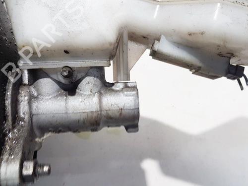 brake-master-cylinder-ford-fiesta-vi-cb1-ccn-2008-35638174 main image
