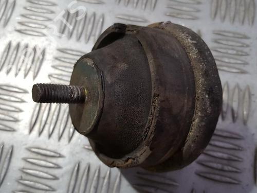 Used Engine mount Engine mount PEUGEOT 406 (8B) 1.8 16V (110 hp) 33502965 33502965