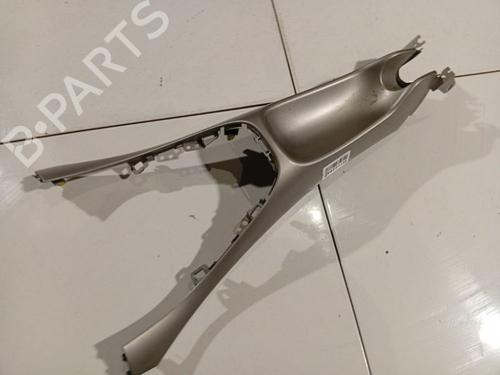 Used Middle console Middle console TOYOTA AURIS (_E15_) 2.0 D-4D (ADE150_, ADE150R) (126 hp) 40028986 40028986