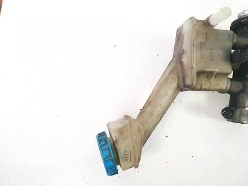 andre-nissan-primera-hatchback-p12-2002-35463076 main image