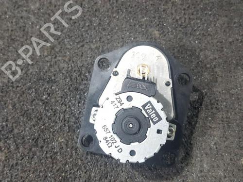 electronic-module-peugeot-607-9d-9u-2000-33482958 main image