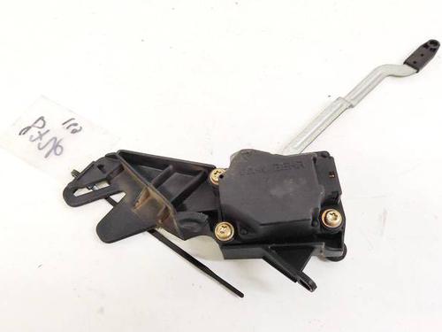 electronic-module-volvo-s80-i-184-1998-1999-2000-2001-2002-2003-2004-2005-2006-2007-2008-32928681 main image