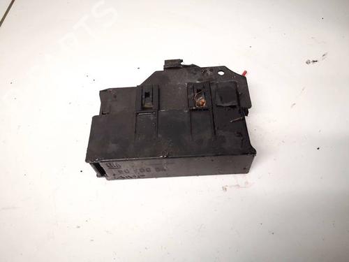 fuse-box-opel-meriva-a-mpv-x03-2003-2004-2005-2006-2007-2008-2009-2010-32937618 main image