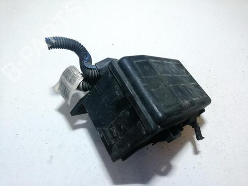 Used Fuse box Fuse box OPEL ZAFIRA A MPV (T98) 2.0 DTI 16V (F75) (101 hp) 33506879 33506879