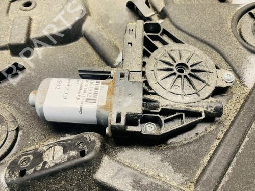 Used Right front window motor Right front window motor 35625872 35625872