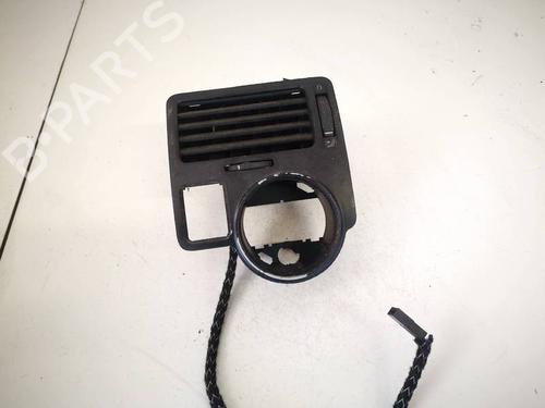 Used Air vent Air vent VW BORA I (1J2) 1.9 TDI (110 hp) 32608086 32608086