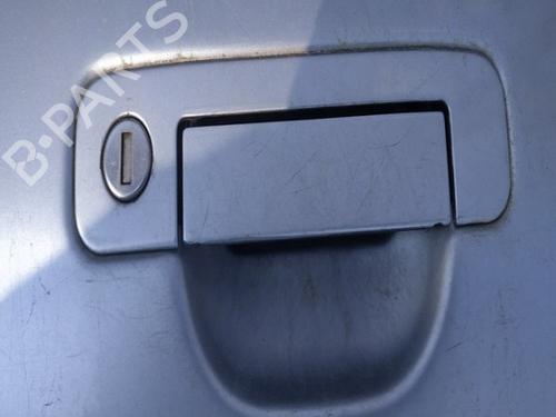 front-right-exterior-door-handle-audi-a4-b5-8d2-1994-1995-1996-1997-1998-1999-2000-2001-35411908 main image