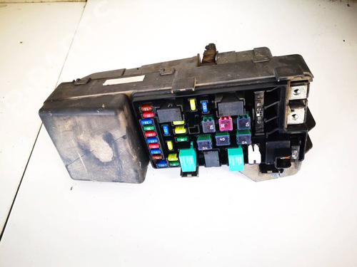 Used Fuse box MERCEDES-BENZ E-CLASS (W211) E 200 Kompressor (211.042) (163 hp) 32566134