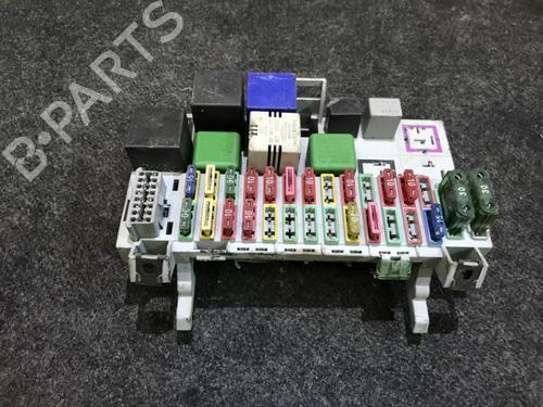 Used Fuse box Fuse box OPEL ASTRA F Hatchback (T92) 1.4 (F08, M08, F68, M68) (82 hp) 33485710 33485710