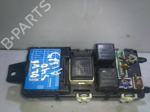 Used Fuse box Fuse box VOLVO S40 I (644) 1.8 (115 hp) 33505885 33505885