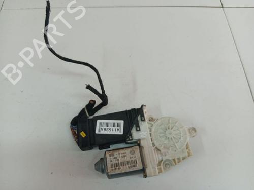 Vindusheismotor høyre foran Vindusheismotor høyre foran 38103468 38103468