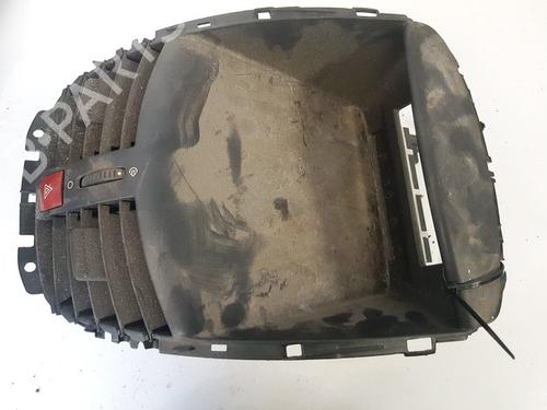 Used Air vent Air vent PEUGEOT 207 (WA_, WC_) 1.6 HDi (109 hp) 32877416 32877416