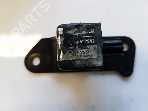 Used Electronic module Electronic module MITSUBISHI PAJERO III (V7_W, V6_W) 2.5 TDi (V64W, V74W) (115 hp) 33504999 33504999