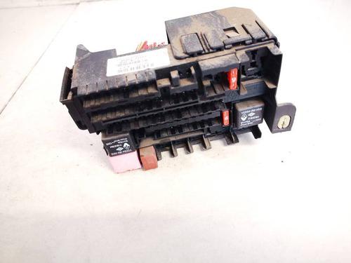 Used Fuse box Fuse box RENAULT LAGUNA III (BT0/1) 2.0 dCi (BT07, BT0J, BT14, BT1A, BT1S) (131 hp) 32930706 32930706