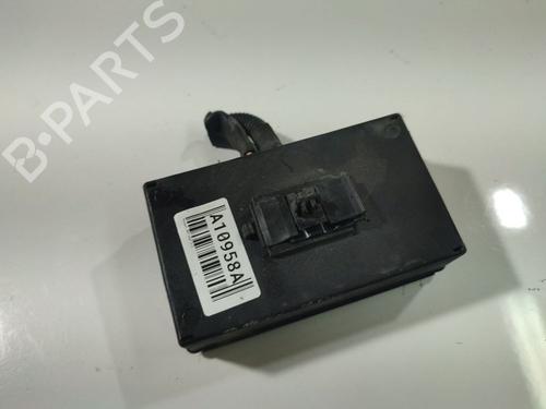 Used Fuse box Fuse box PEUGEOT 407 (6D_) 2.0 (6DRFNB, 6DRFNE) (136 hp) 32536681 32536681