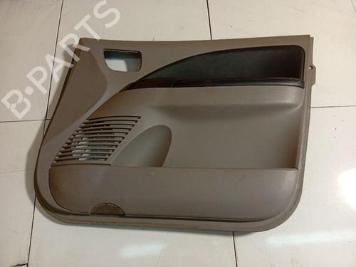 Høyre frontpanel Høyre frontpanel MITSUBISHI GRANDIS (NA_W) 2.0 DI-D (NA8W) (136 hp) 34800461 34800461