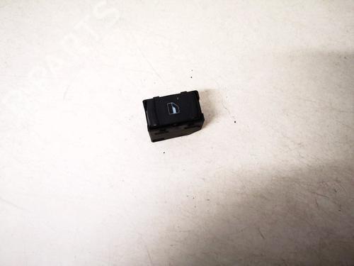 Interruttore VW BORA I (1J2) 1.9 TDI (101 hp) 33091429