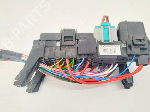 Used Fuse box Fuse box VOLVO V60 I (155) 1.6 DRIVe (114 hp) 32591627 32591627