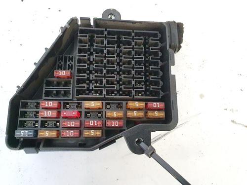 Used Fuse box Fuse box AUDI A6 C5 (4B2, 4B4) 2.5 TDI quattro (180 hp) 32886797 32886797