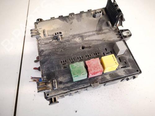 Fuse box OPEL VECTRA C (Z02) 1.9 CDTI (F69) | BP32599258E1 - Image 3