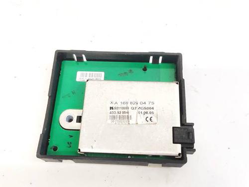 Used Electronic module Electronic module MERCEDES-BENZ B-CLASS Sports Tourer (W245) B 180 CDI (245.207) (109 hp) 35333595 35333595