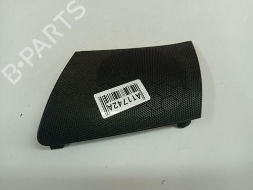 Used Grille Grille 38975703 38975703