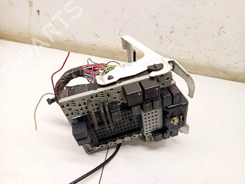 Used Fuse box Fuse box VOLVO S60 I (384) 2.4 (140 hp) 32971546 32971546