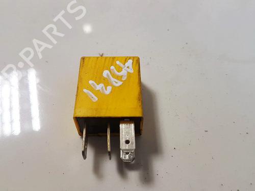 Used Electronic sensor Electronic sensor OPEL ZAFIRA A MPV (T98) 2.0 DTI 16V (F75) (101 hp) 33105678 33105678