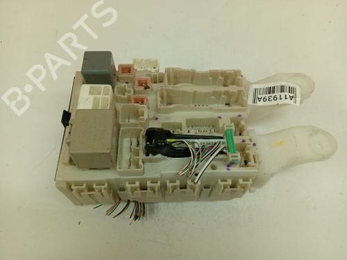Used Fuse box Fuse box TOYOTA AURIS (_E15_) 2.0 D-4D (ADE150_, ADE150R) (126 hp) 40242889 40242889