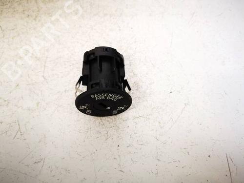 Used Switch Switch 37085487 37085487