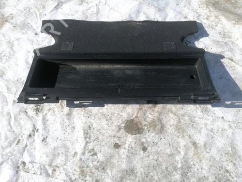 Used Boot lining Boot lining TOYOTA AVENSIS (_T25_) 2.0 D-4D (CDT250_, CDT250R) (116 hp) 35499892 35499892