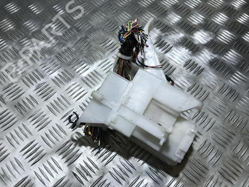 Used Fuse box Fuse box TOYOTA AYGO (_B1_) 1.0 (KGB10_, KGB10R) (68 hp) 33490692 33490692