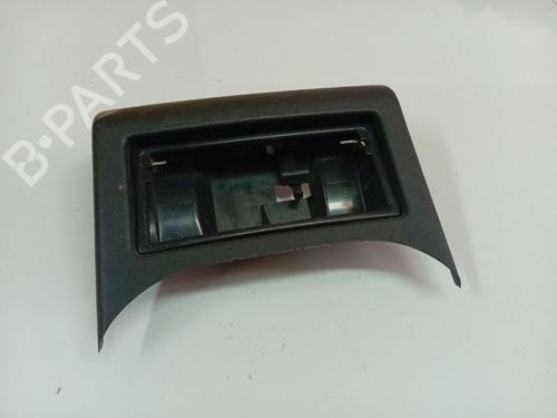 Cenicero Cenicero OPEL VECTRA C (Z02) 1.9 CDTI (F69) (150 hp) 34739062 34739062
