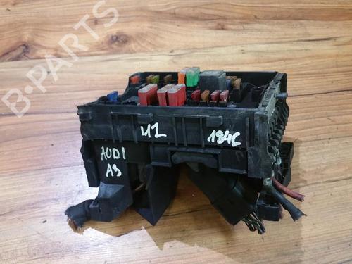 Used Fuse box Fuse box AUDI A3 (8P1) 1.6 TDI (90 hp) 33480129 33480129