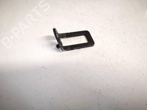 Used Support Support LEXUS IS II (_E2_) 250 (GSE20) (208 hp) 32617932 32617932