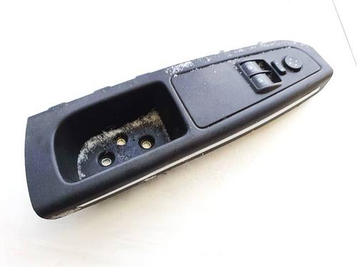 Used Switch Switch TOYOTA COROLLA Saloon (_E15_) 2.0 D-4D (ADE150) (126 hp) 32930806 32930806