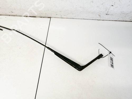 front-windshield-wiper-arm-audi-a4-b5-8d2-1994-1995-1996-1997-1998-1999-2000-2001-32599343 main image